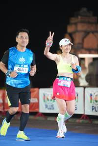 BIB: 40447, 45198
                            <button type="button" onclick="openModal(19777421)" class="btn btn-primary btn-sm float-right btn-popup" data-toggle="modal" data-target=".modal-high-quality">
                        <i class="fas fa-shopping-cart"></i> Add to Cart
                    </button>
                                            <button type="button" onclick="isThisMe(19777421, true)" class="btn btn-success btn-sm float-right btn-popup btn-isme hidden" data-toggle="tooltip" data-placement="bottom" title="นี่คือรูปของคุณใช่ไหม คลิกที่นี่เพื่อเอาเข้าอัลบั้ม">
                        <i class="fas fa-plus"></i> Add to album
                    </button>
                    <button type="button" onclick="isThisMe(19777421, false)" class="btn btn-warning btn-sm float-right btn-popup btn-isnotme hidden">
                        <i class="fas fa-ban"></i> Remove from album
                    </button>